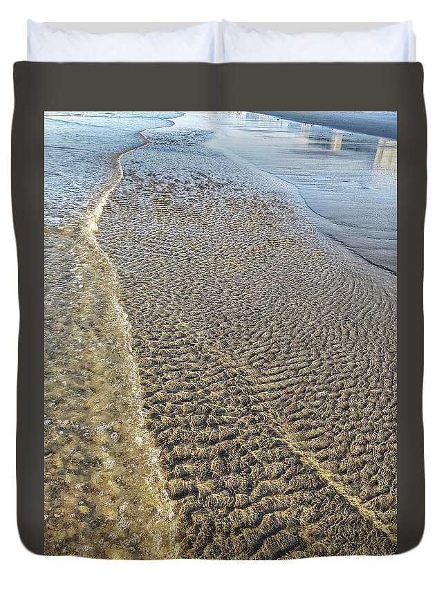 Ocean Duvet Cover featuring the photograph Ripple Effect by Portia Olaughlin