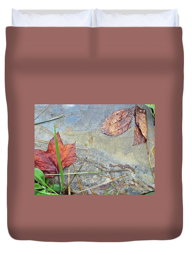 Duane Mccullough Duvet Cover featuring the photograph Rock Stain Abstract 6 by Duane McCullough