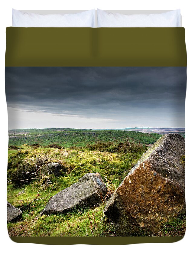 Baslow Duvet Cover featuring the photograph Rocks at Baslow Edge, Derbyshire by Scott Lyons
