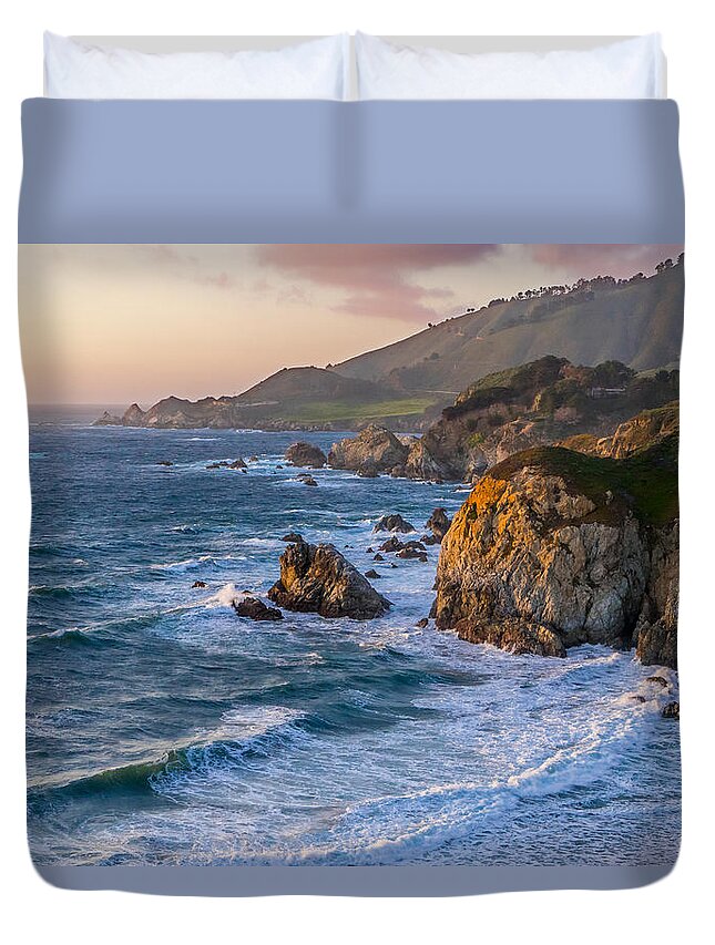 Rocky Point Duvet Cover featuring the photograph Rocky Point by Derek Dean