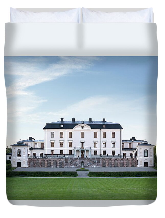 Royalty Duvet Cover featuring the photograph Rosersberg Palace by Lordrunar