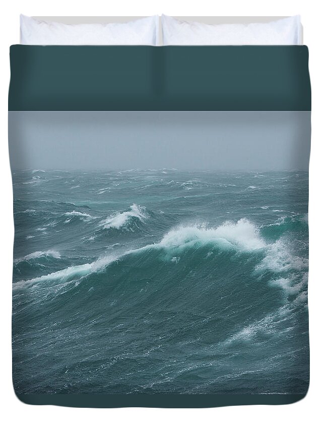 South Georgia Island Duvet Cover featuring the photograph Rough Seas Near South Georgia Island by Mint Images - Art Wolfe