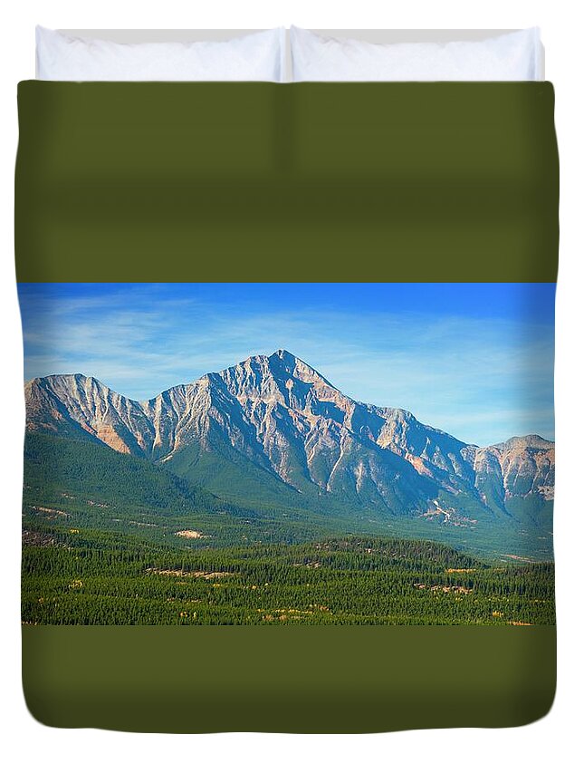 Scenics Duvet Cover featuring the photograph Scenic Rocky Mountains View by Design Pics/corey Hochachka