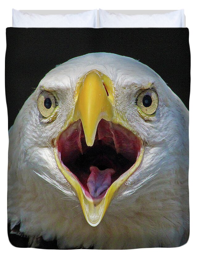 Eagle Duvet Cover featuring the photograph Screaming Eagle by Michael Allard