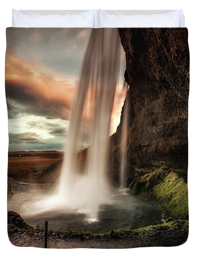 Iceland Duvet Cover featuring the photograph Seljalandsfoss by Jorge Maia