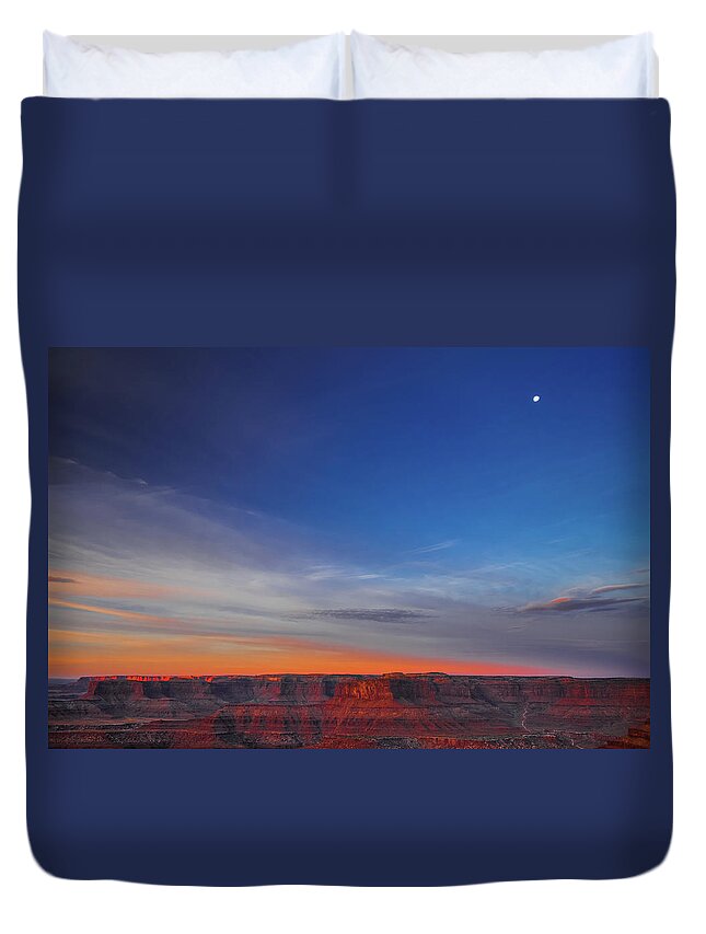 Aspens Duvet Cover featuring the photograph Setting Moon II by Johnny Boyd