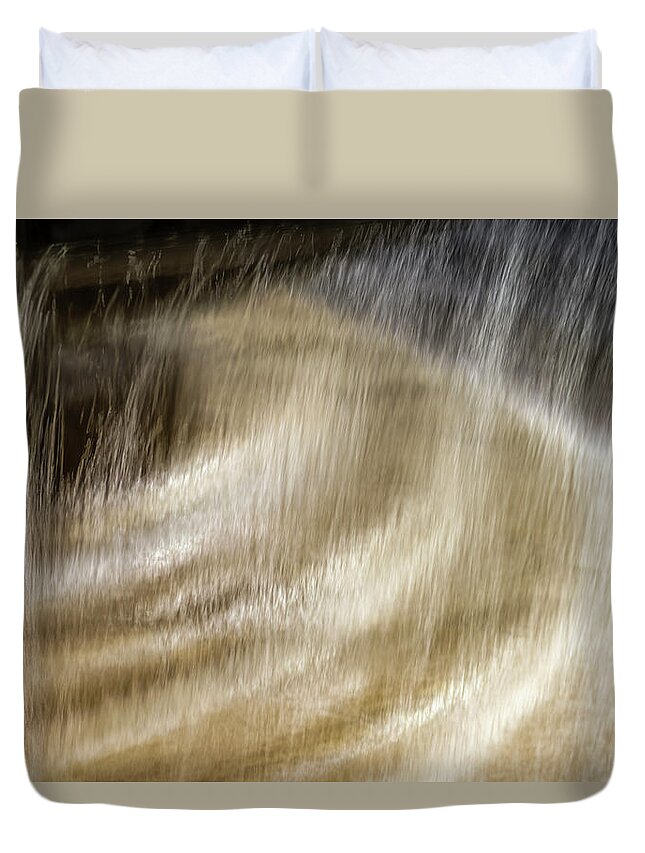 Water Fountain Duvet Cover featuring the photograph Sheets Of Water by Joseph S Giacalone