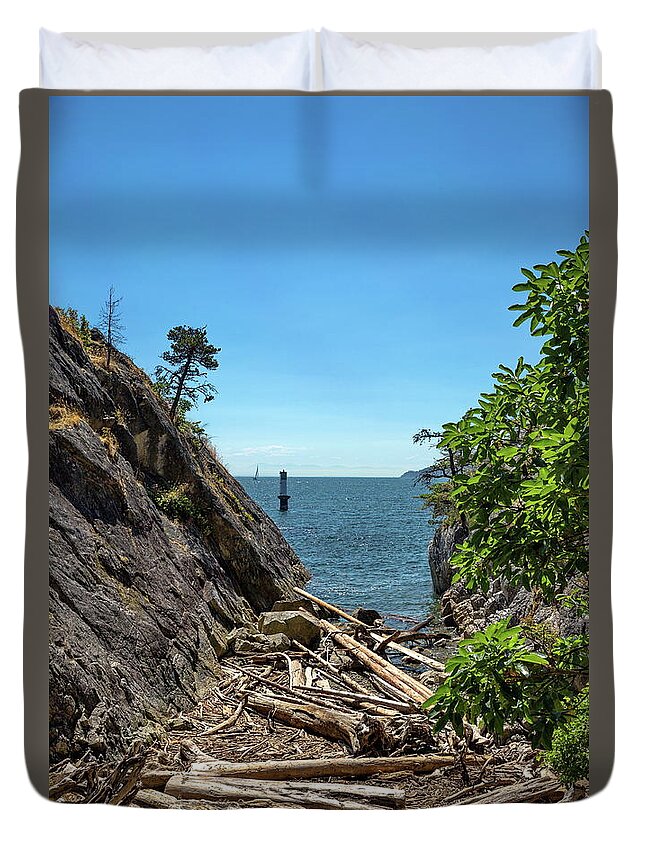 Alex Lyubar Duvet Cover featuring the photograph Small Canyon at Rocky Beach by Alex Lyubar