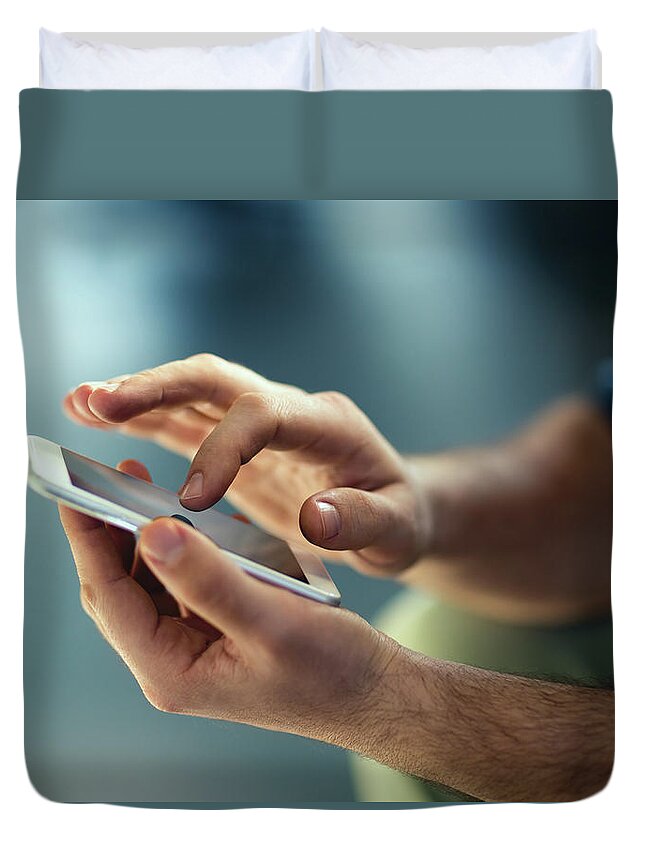 Young Men Duvet Cover featuring the photograph Smartphone by Georgijevic