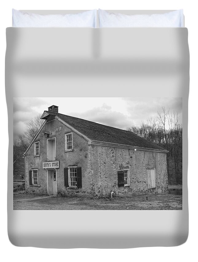 Waterloo Village Duvet Cover featuring the photograph Smith's Store - Waterloo Village by Christopher Lotito