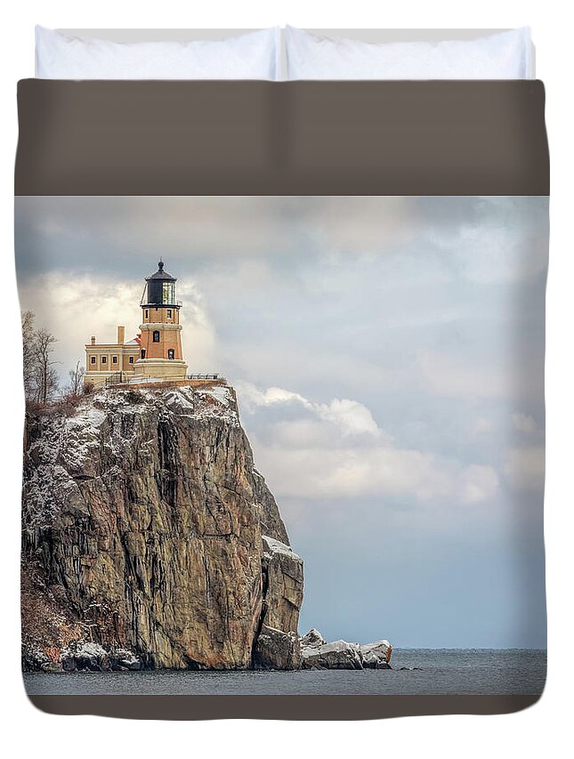 Lighthouse Duvet Cover featuring the photograph Split Rock Lighthouse Lightly Flocked by Susan Rissi Tregoning