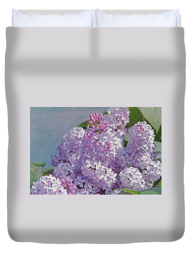 Lilacs Duvet Cover featuring the photograph Spring Lilacs by Cindi Ressler