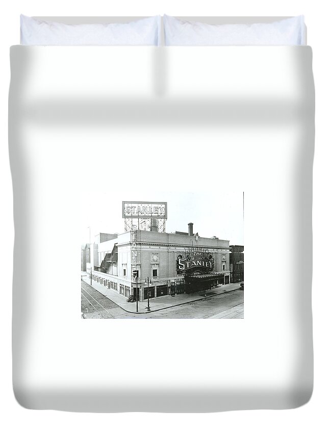 Theater Duvet Cover featuring the photograph Stanley Theatre, Philadelphia by Unknown