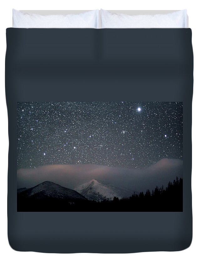 Constellation Duvet Cover featuring the photograph Stars Over Rocky Mountain National Park by Pat Gaines