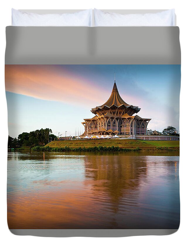 Island Of Borneo Duvet Cover featuring the photograph State Assembly Building And Reflection by Richard I'anson