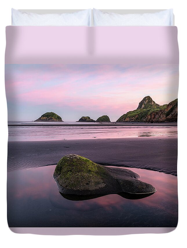 Sugar Loaf Islands Duvet Cover featuring the photograph Sugar Loaf Islands - New Zealand by Joana Kruse
