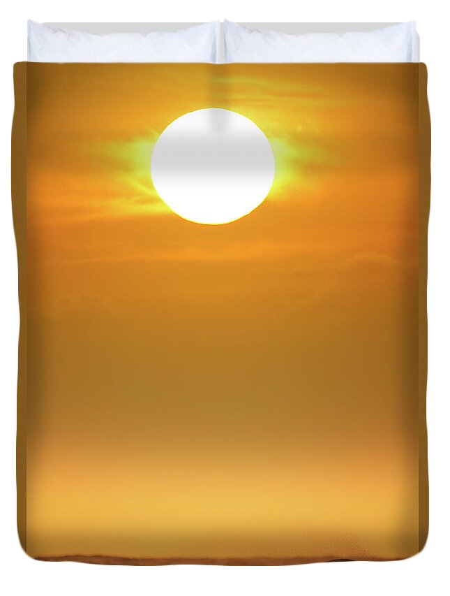 Scenics Duvet Cover featuring the photograph Sun Setting Over Ocean, High Resolution by Jimkruger