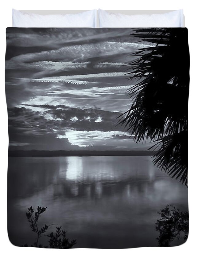 Barberville Roadside Yard Art And Produce Duvet Cover featuring the photograph Sunset In Black And White by Tom Singleton