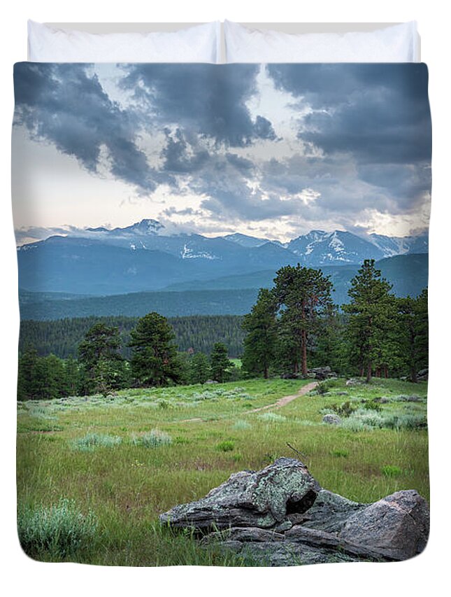 America Duvet Cover featuring the photograph Sunset in Rocky Mountain National Park by Kyle Lee