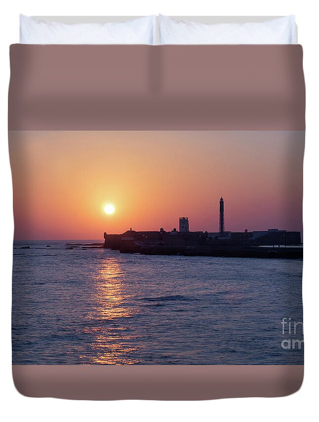 Building Duvet Cover featuring the photograph Sunset on San Sebastian Castle Cadiz Spain by Pablo Avanzini