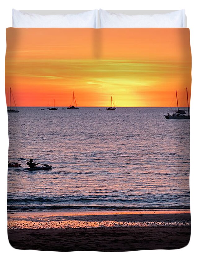 Sunset Duvet Cover featuring the photograph Sunset Silhouettes by Catherine Reading