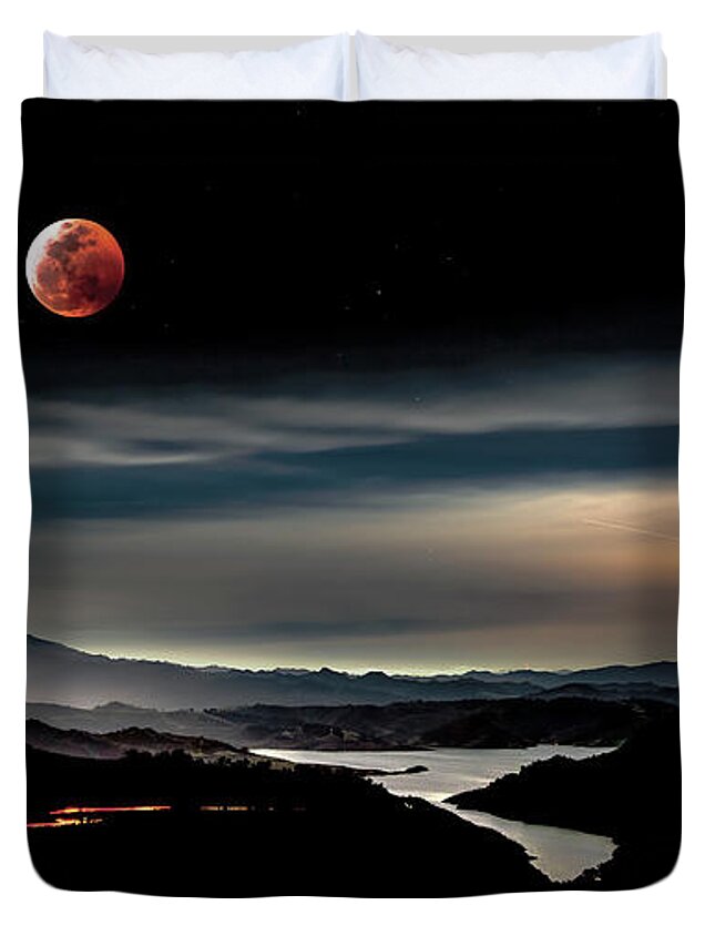 Photograph Duvet Cover featuring the photograph Super Blood Wolf Moon Eclipse Over Lake Casitas at Ventura County, California by John A Rodriguez
