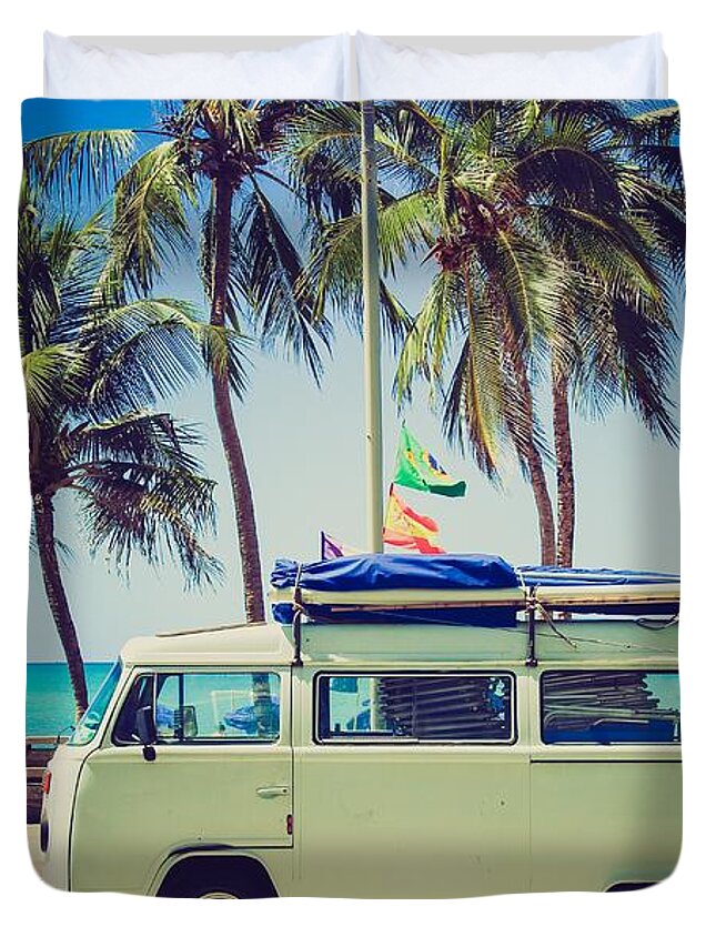 Photo Duvet Cover featuring the photograph Surfer van by Top Wallpapers