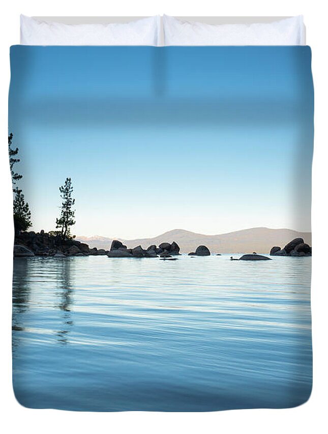 Lake Duvet Cover featuring the photograph Tahoe Blues by Ryan Weddle