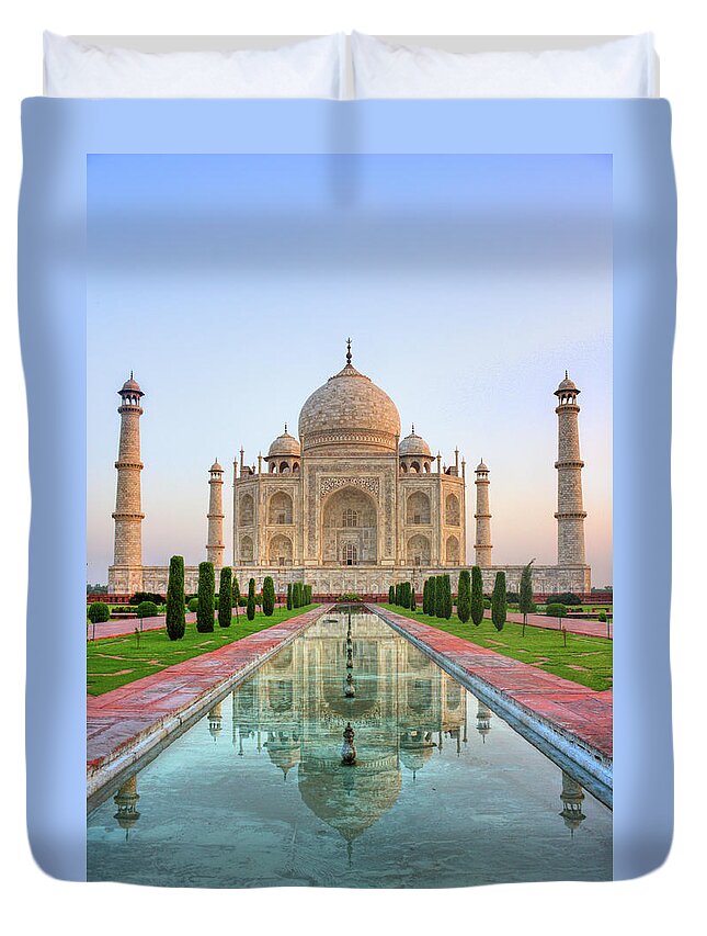 Dawn Duvet Cover featuring the photograph Taj Mahal, Agra by Pushp Deep Pandey / 2kphotography