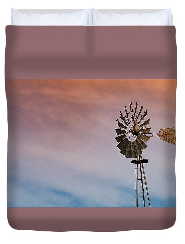 Mill Wind Motor Duvet Cover featuring the photograph The AERMOTOR Chicago Co. by Mike-Hope by Michael Hope