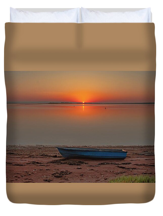 Ocean Duvet Cover featuring the photograph The Perfect Sunrise by Marcy Wielfaert