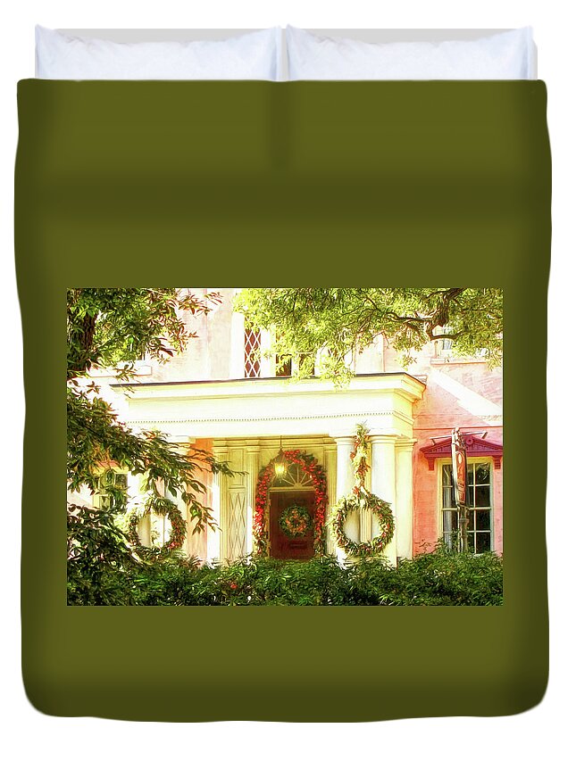 Architecture Duvet Cover featuring the photograph The Olde Pink House by Susan Hope Finley