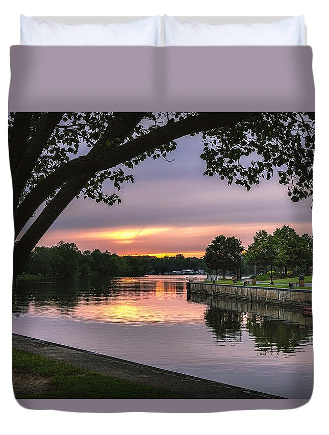 Sunset Duvet Cover featuring the photograph The Sunset Blues by Rod Best