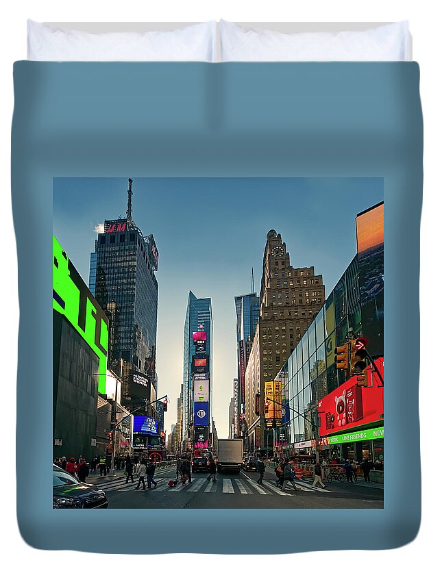 Nyc Duvet Cover featuring the photograph Times Square - Dec 2018 by S Paul Sahm