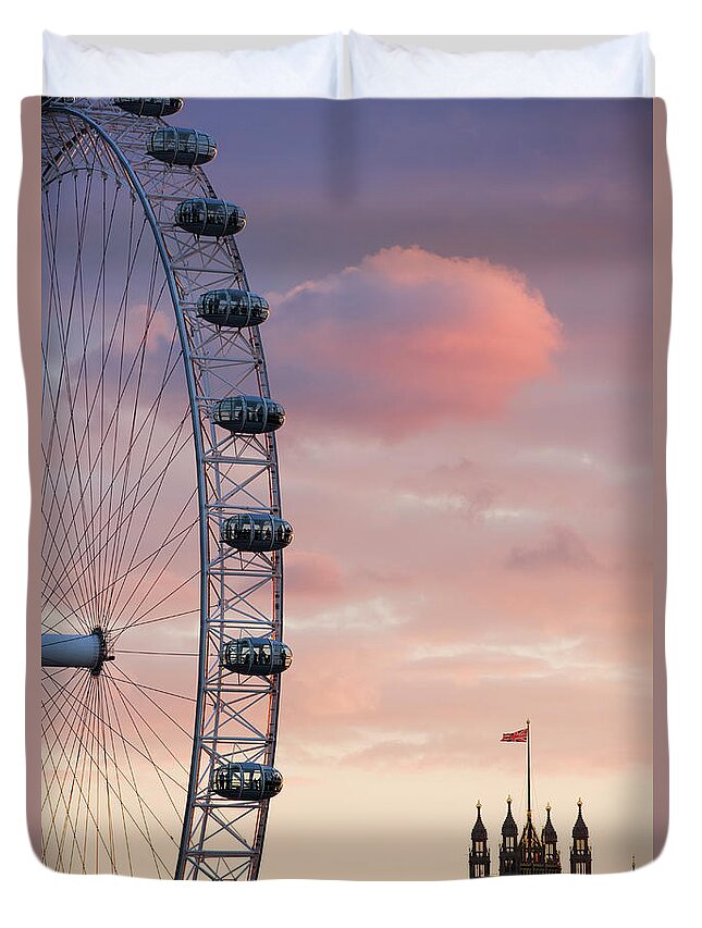 Outdoors Duvet Cover featuring the photograph Uk, London, London Eye, Sunset by Travelpix Ltd