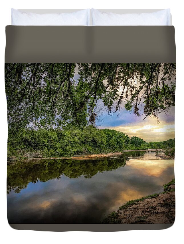 Texas-san Gabriel River Duvet Cover featuring the photograph Under The Big Oak Tree by G Lamar Yancy