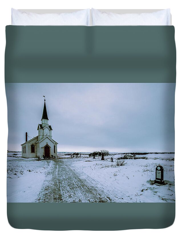 Landscape Duvet Cover featuring the photograph Unjarga-nesseby Church In Winter by Pekka Sammallahti