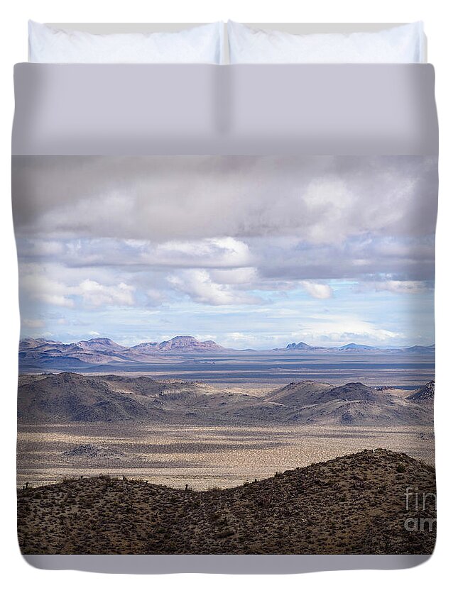 Mojave Desert Duvet Cover featuring the photograph Valley View by Jeff Hubbard