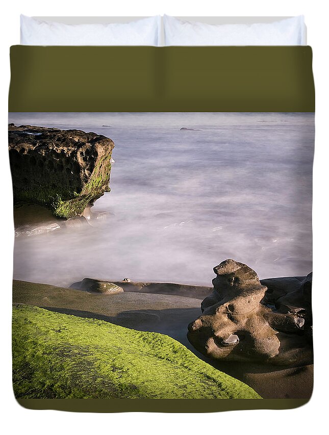Sea Duvet Cover featuring the photograph Verdant 2 by Ryan Weddle
