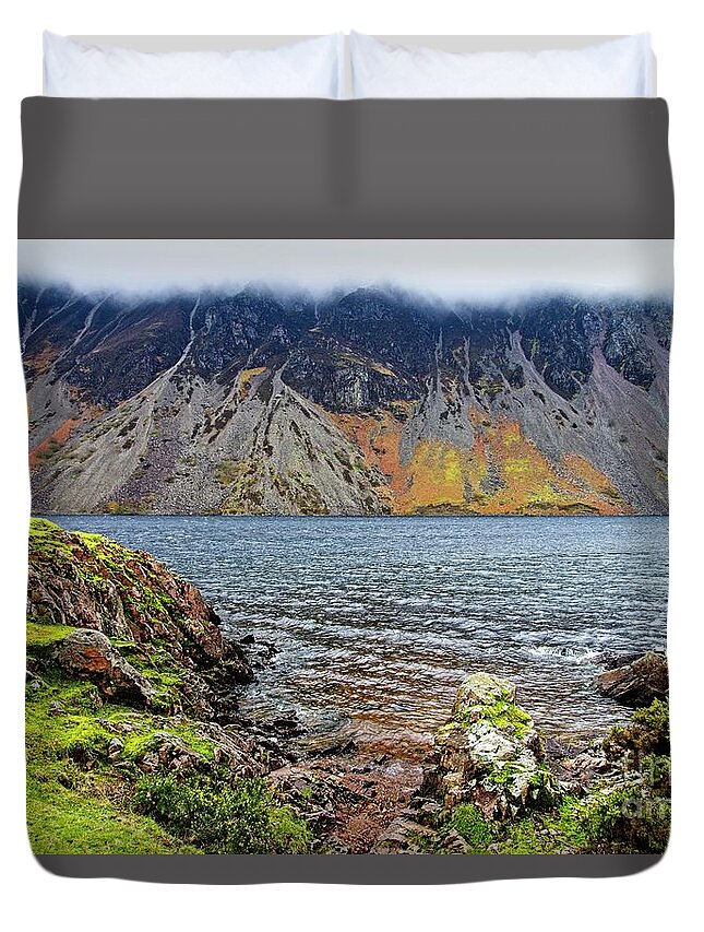 Wasdale Duvet Cover featuring the photograph Wast Water Screes Lake District by Martyn Arnold