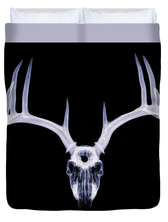 Kansas Duvet Cover featuring the photograph White-tailed Deer x-ray 009 by Rob Graham