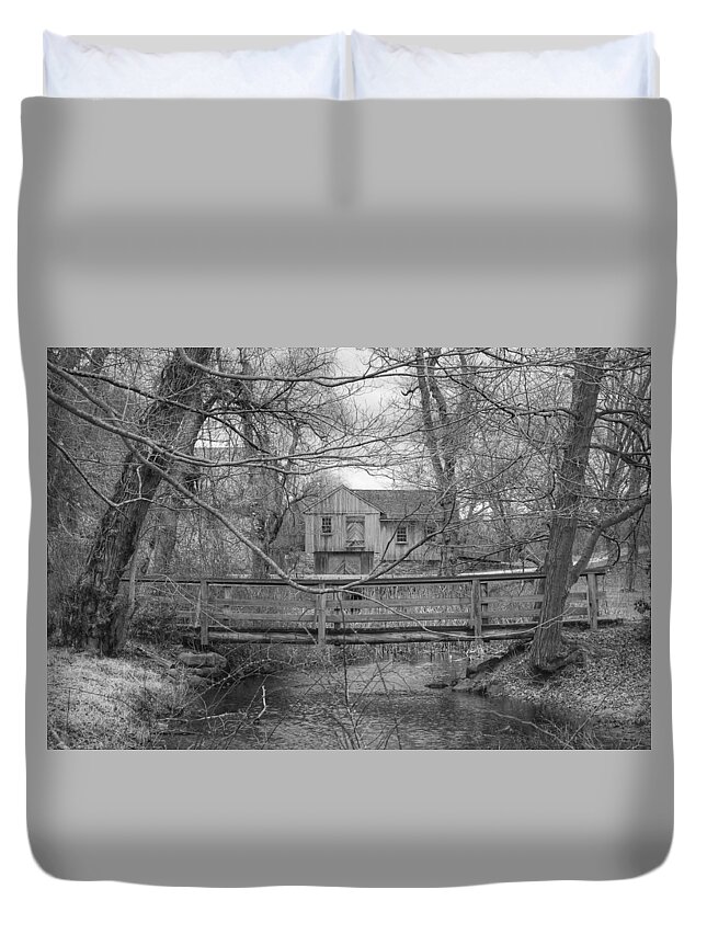 Waterloo Village Duvet Cover featuring the photograph Wooden Bridge Over Stream - Waterloo Village by Christopher Lotito