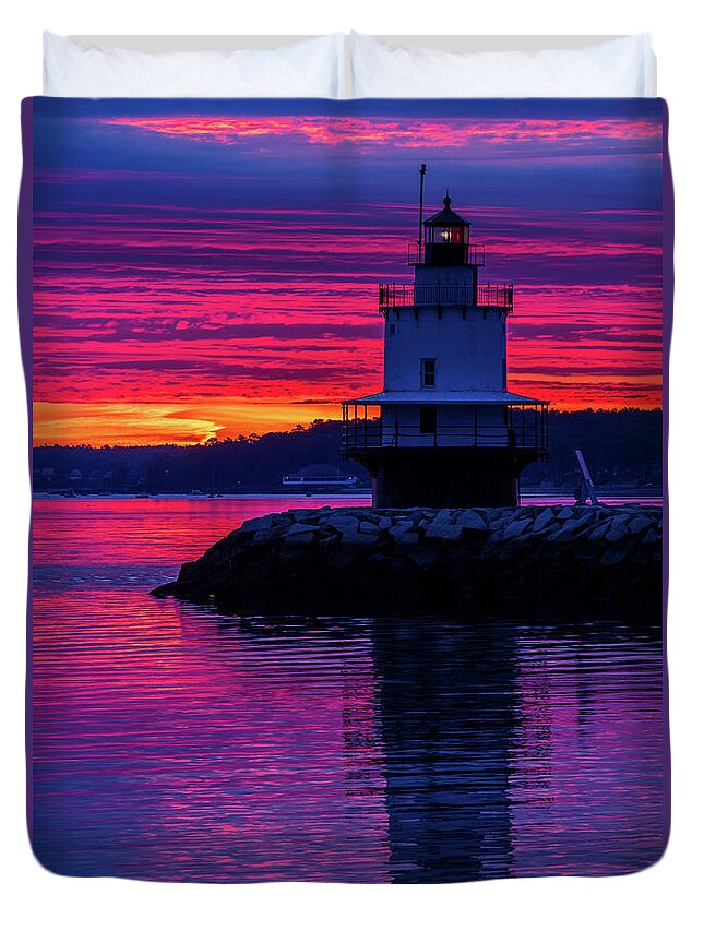 Spring Point Ledge Lighthouse Duvet Cover featuring the photograph WOW Sunrise by Darryl Hendricks