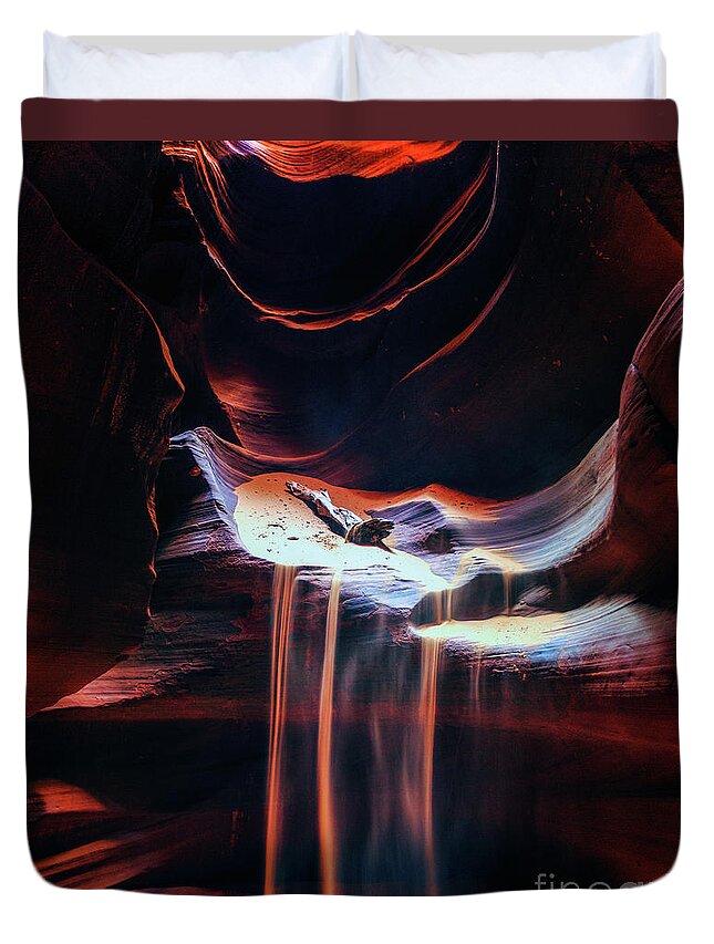 Red Rock Canyon Duvet Cover featuring the photograph Antelope Canyon #1 by Lev Kaytsner