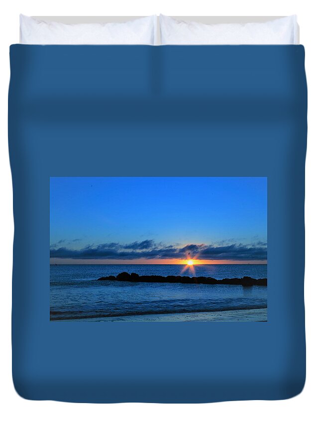  Duvet Cover featuring the photograph Hampton Va Sunrise by Brad Nellis