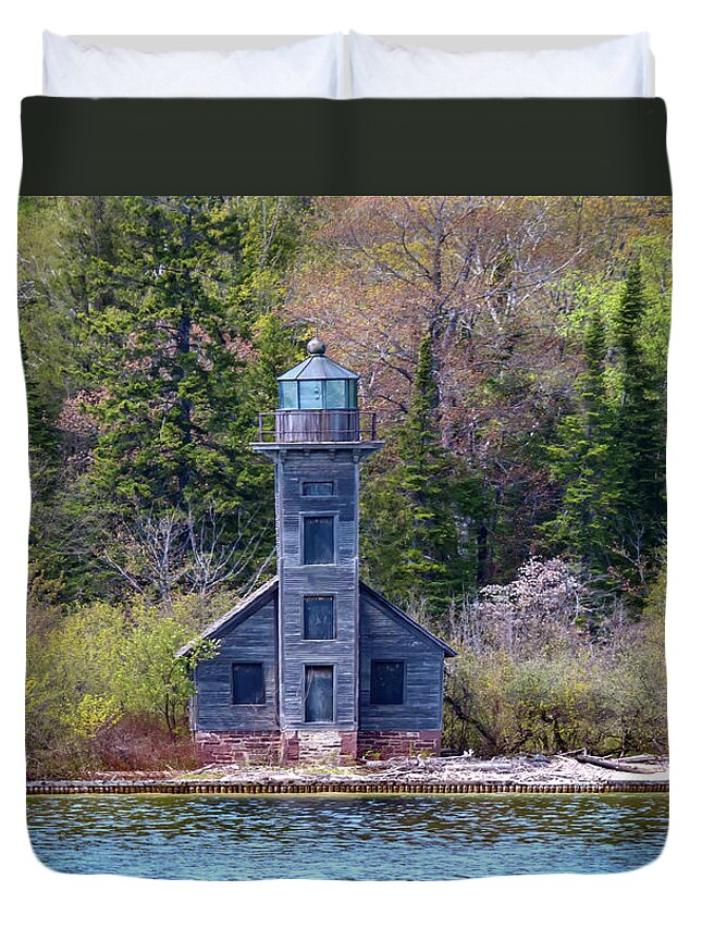 East Channel Light House Grand Island Duvet Cover featuring the photograph MI East Channel Light House Grand Island #1 by LeeAnn McLaneGoetz McLaneGoetzStudioLLCcom