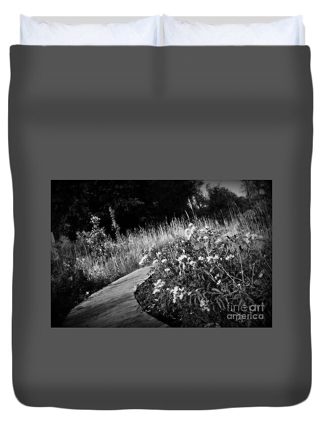 Black And White Duvet Cover featuring the photograph Wetlands Wonder - Black and White by Frank J Casella