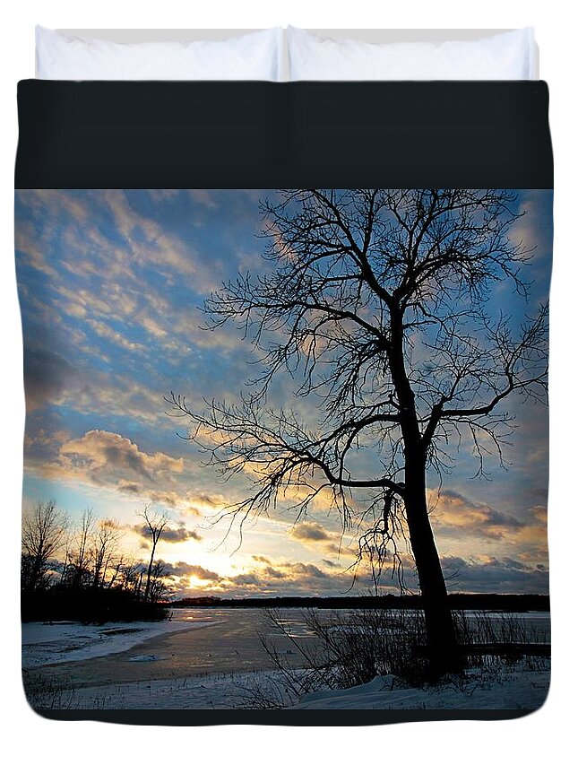 Winter Duvet Cover featuring the photograph Winter Sunset #1 by Mary Walchuck