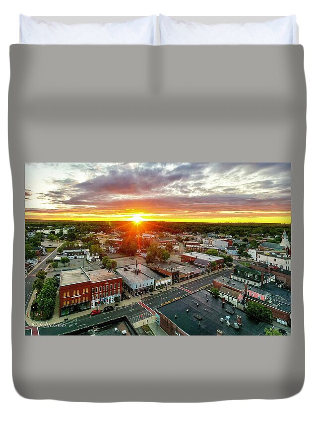  Duvet Cover featuring the photograph Rochester by John Gisis