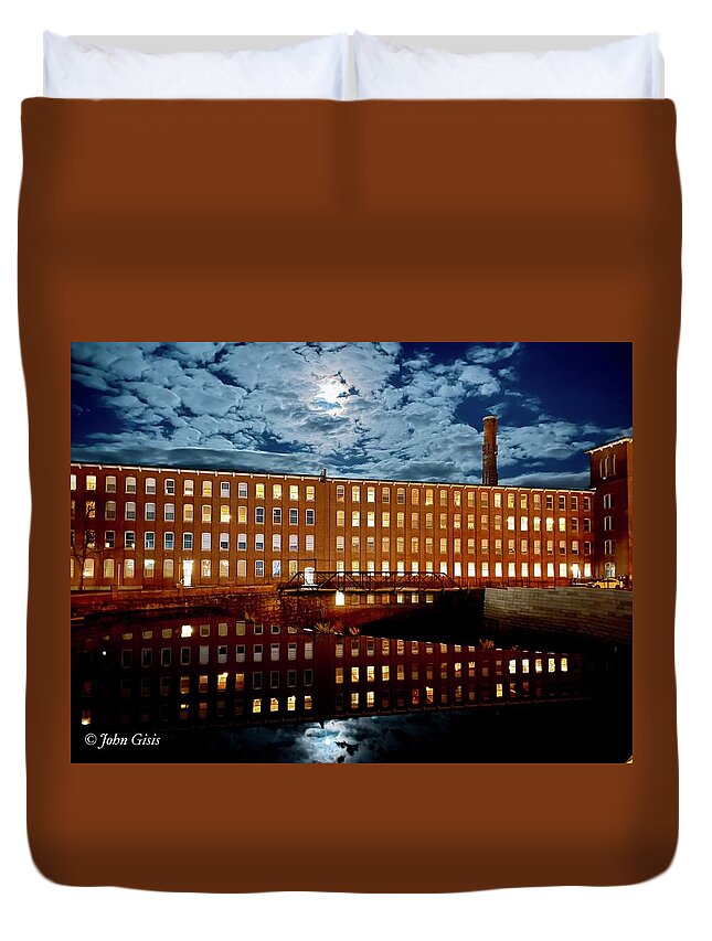  Duvet Cover featuring the photograph Dover #4 by John Gisis